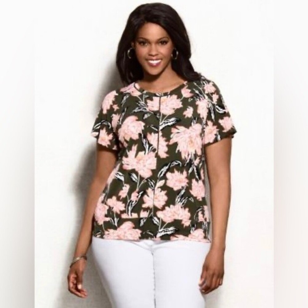 Roz & Ali army green and coral floral top size medium